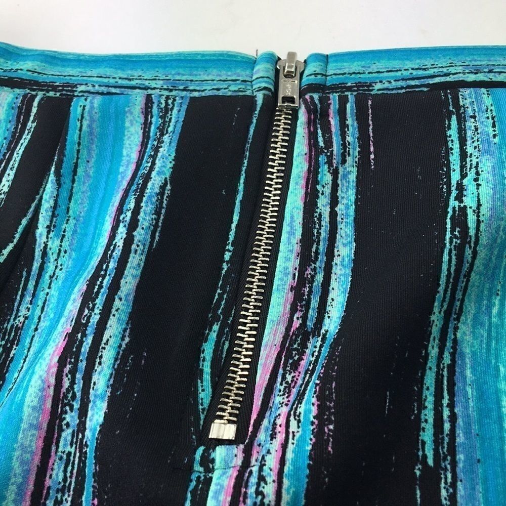 I ❤️ Bronson colorful pencil skirt - Picture 5 of 7
